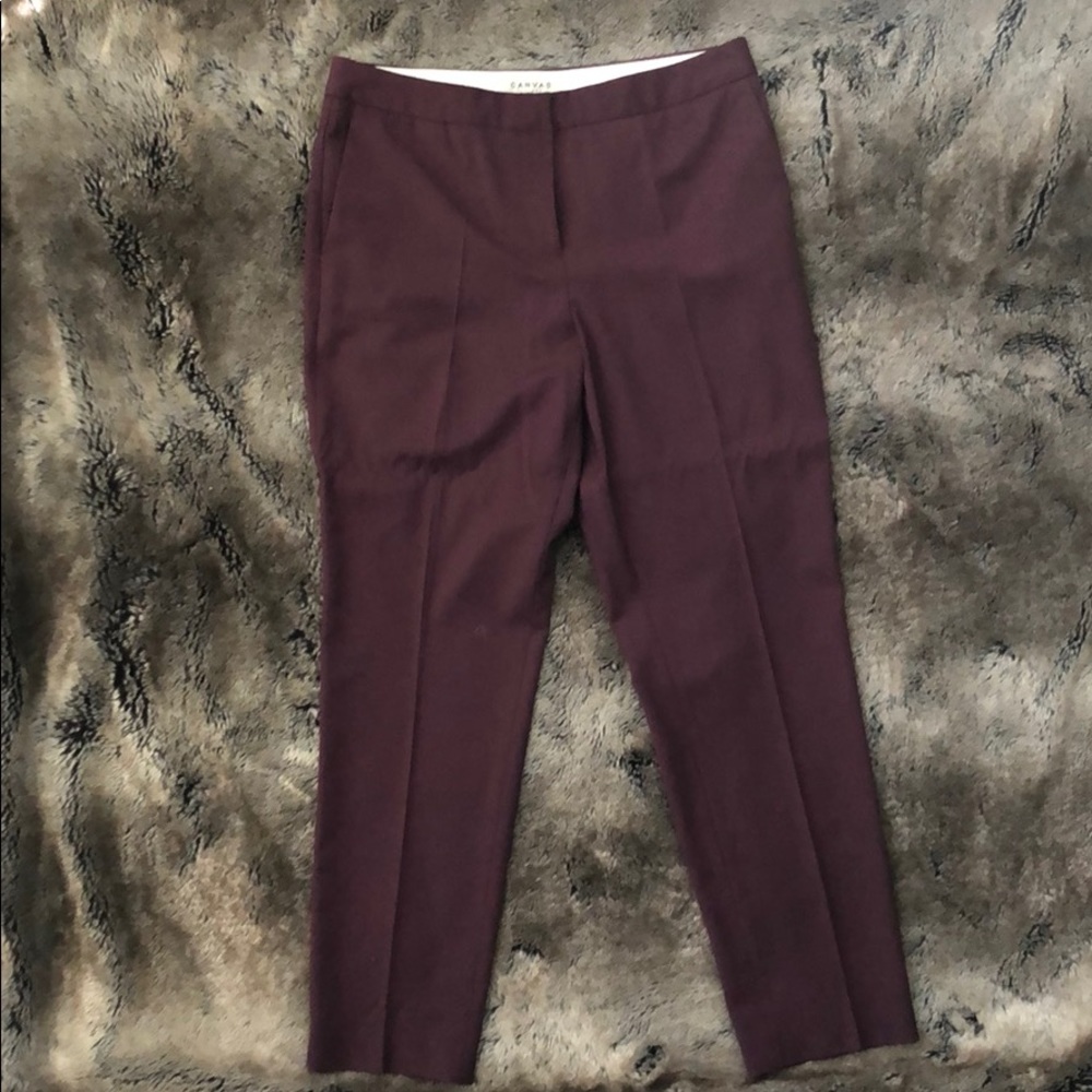 Women’s Mid rise cropped pants